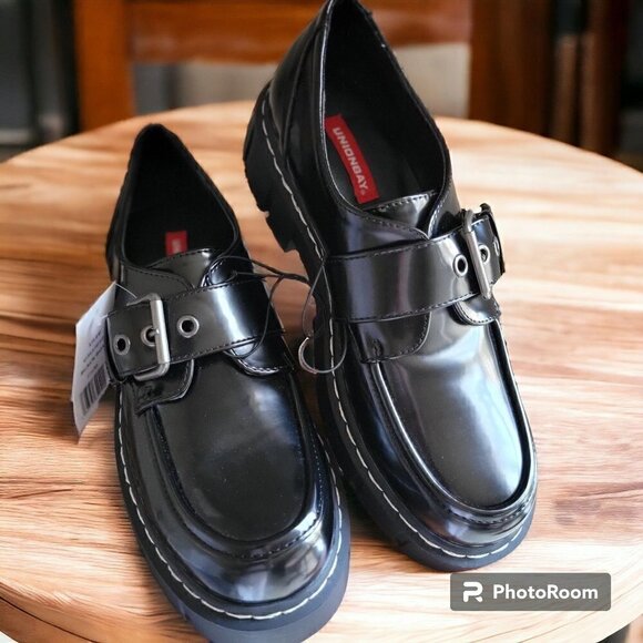UNIONBAY Shoes - Unionbay Lilee Loafers Black Adjustable Buckle Platform SZ  7.5 M